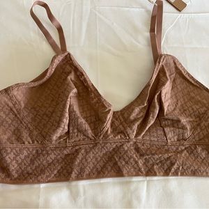 Skims-bralette bundle